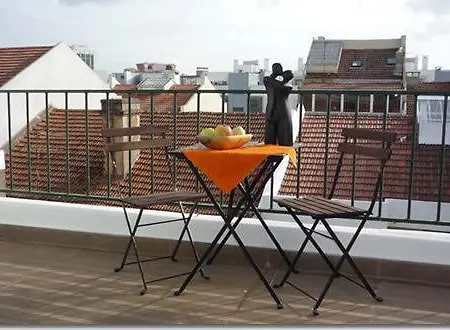 Nelson Apartment